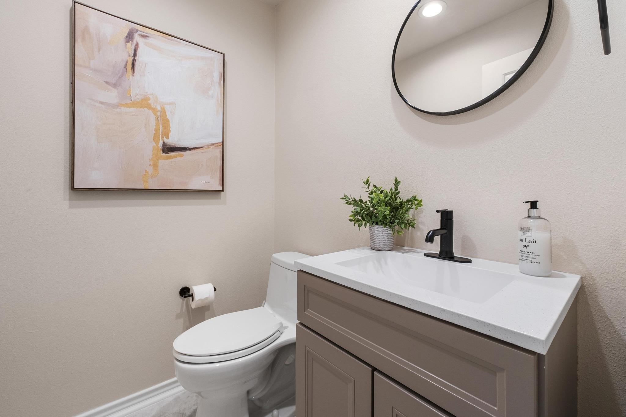 7800 Southwest Pkwy # 1010, Austin, TX 78735