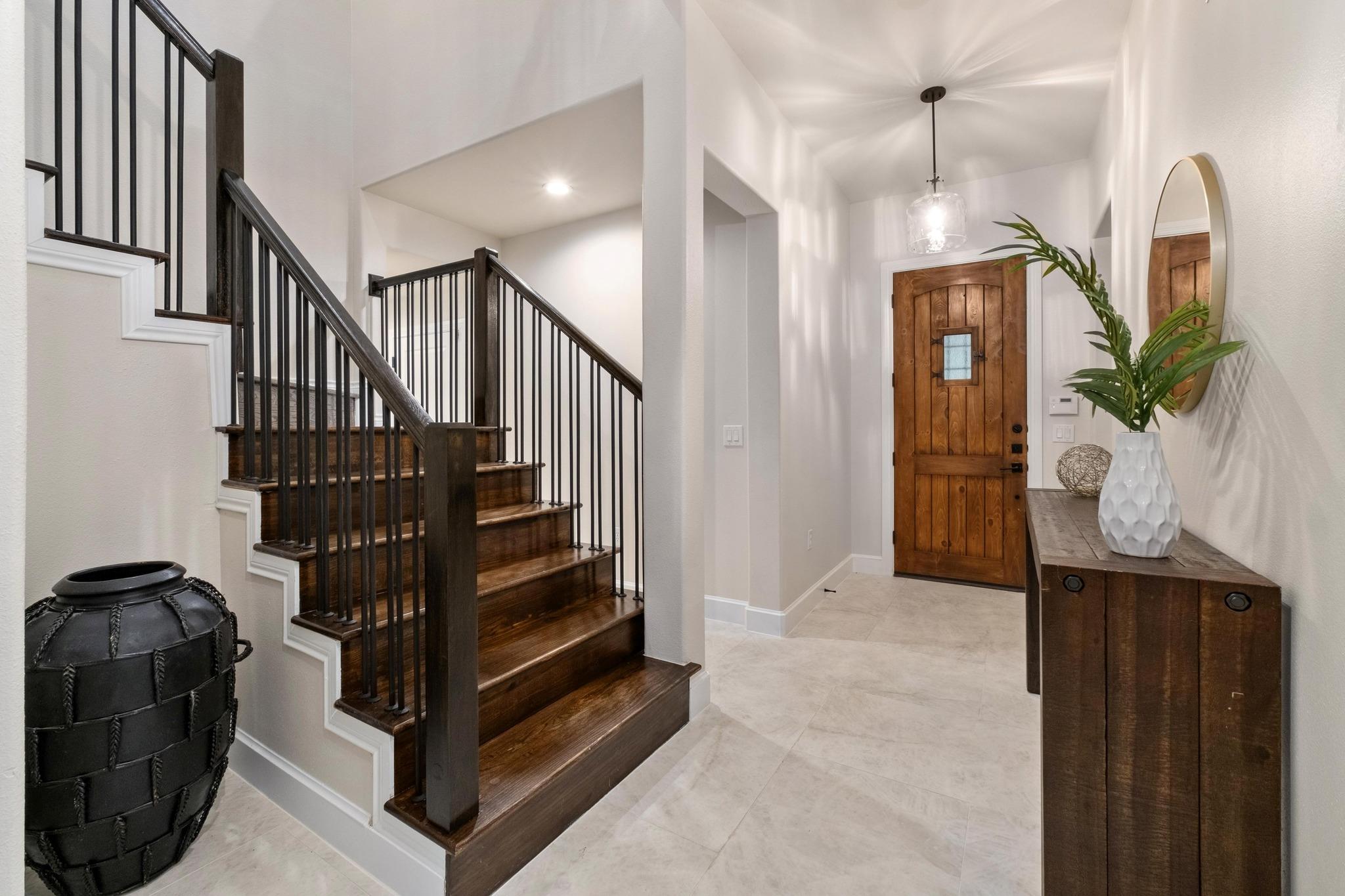 7800 Southwest Pkwy # 1010, Austin, TX 78735