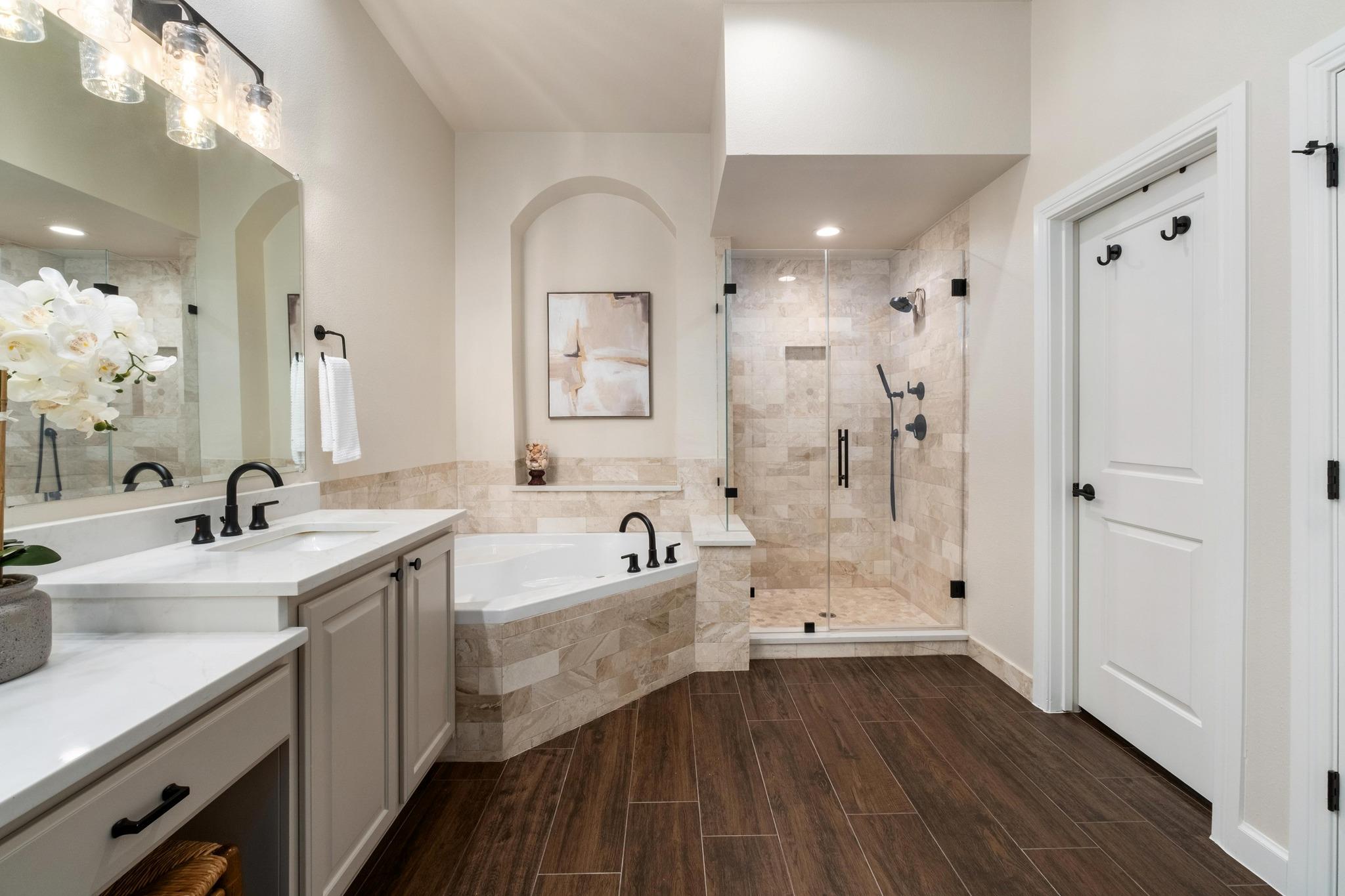 7800 Southwest Pkwy # 1010, Austin, TX 78735