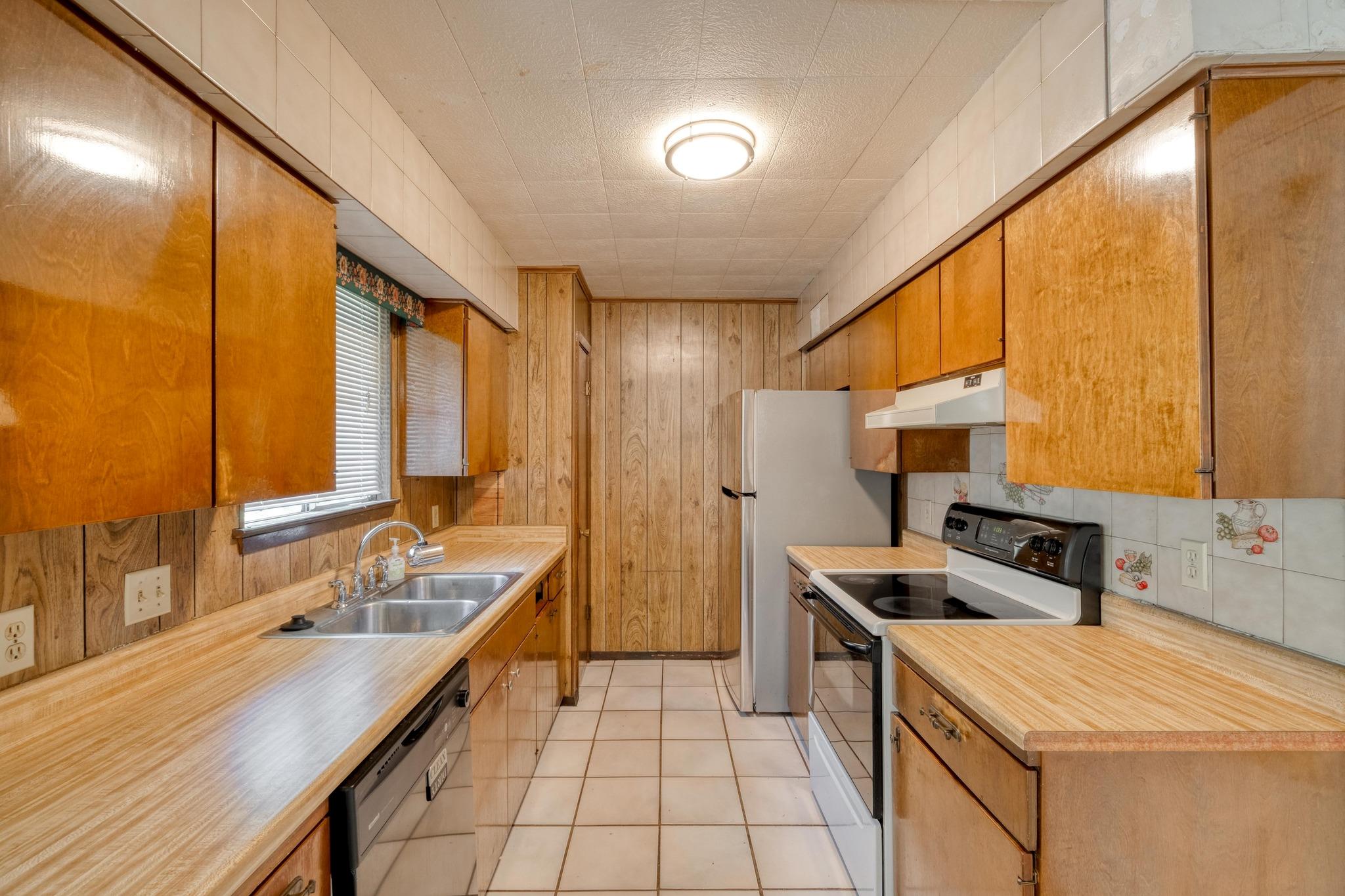 2609 McGregor Dr, Austin, TX 78745
