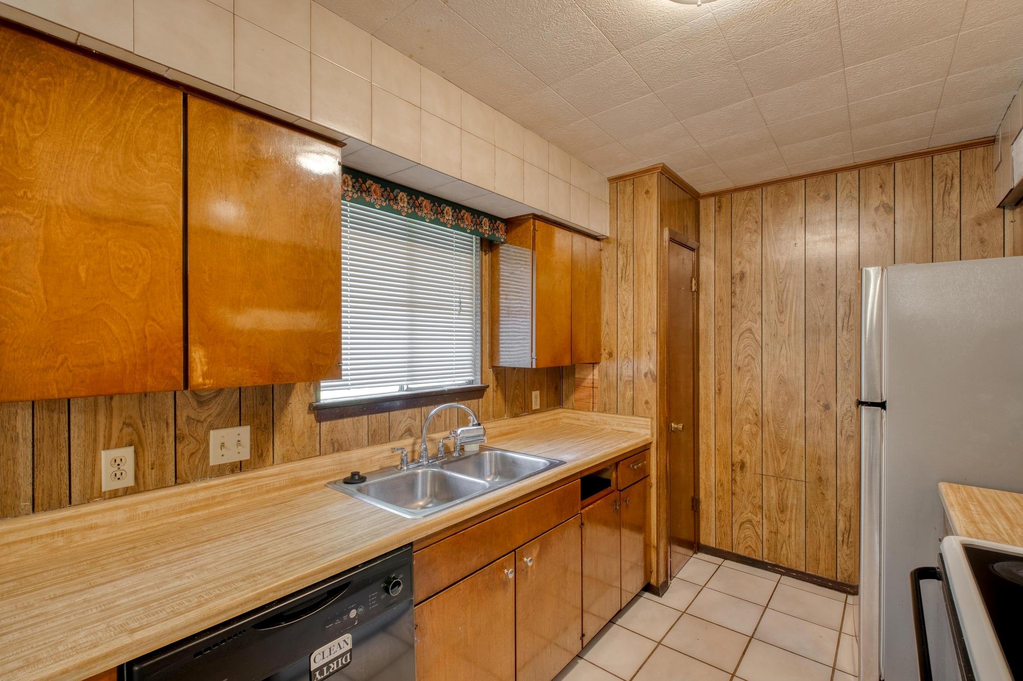 2609 McGregor Dr, Austin, TX 78745