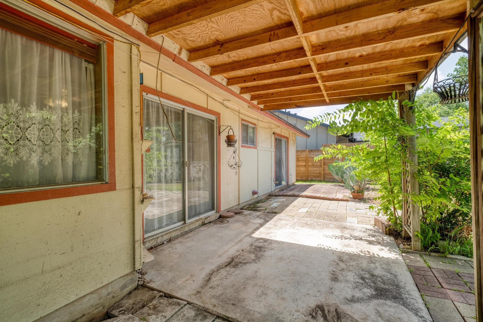 2609 McGregor Dr, Austin, TX 78745