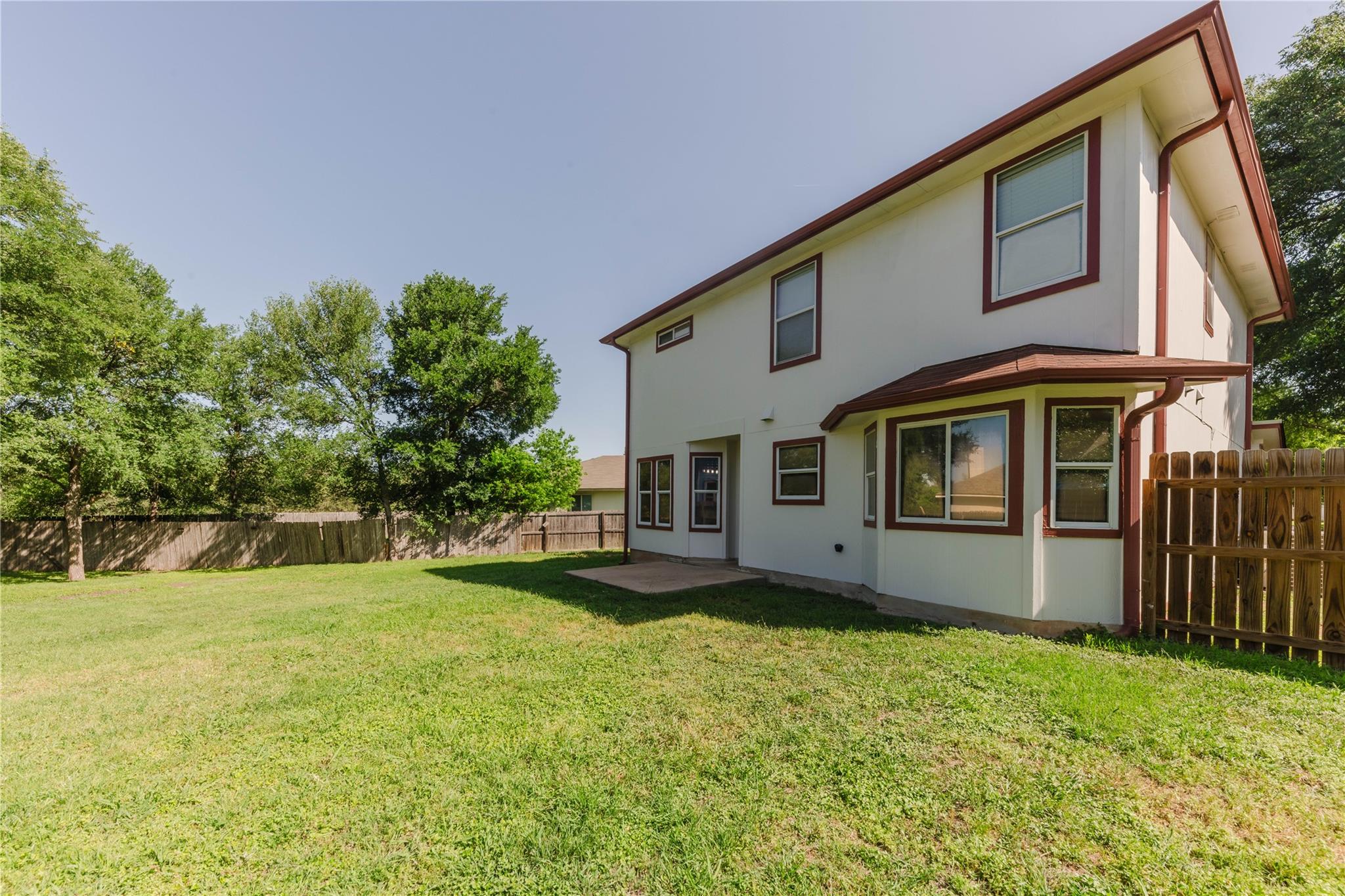 115 Hummingbird Ct, Cedar Creek, TX 78612