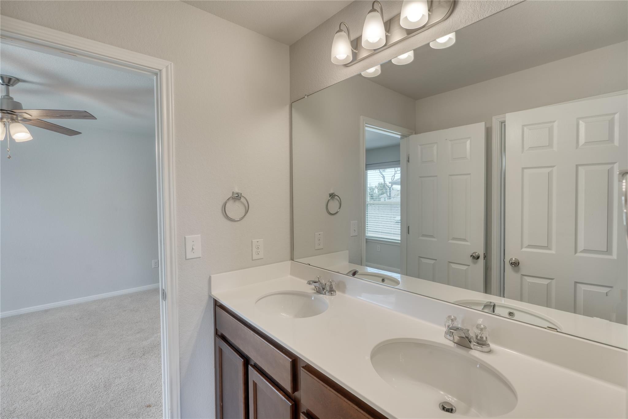 183 Concho Creek Loop, Leander, TX 78641