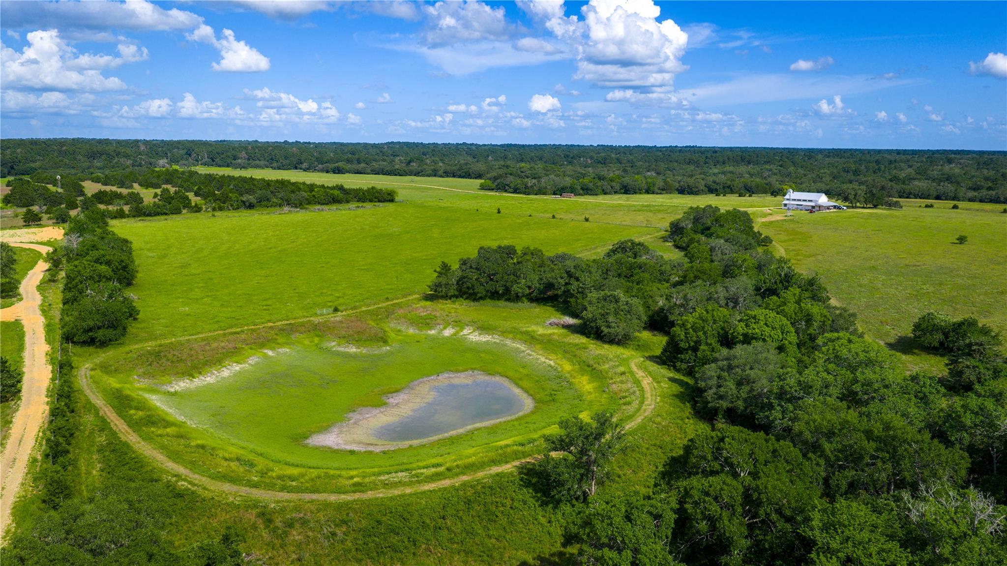 2094 Zimmerscheidt, New Ulm, TX 78950