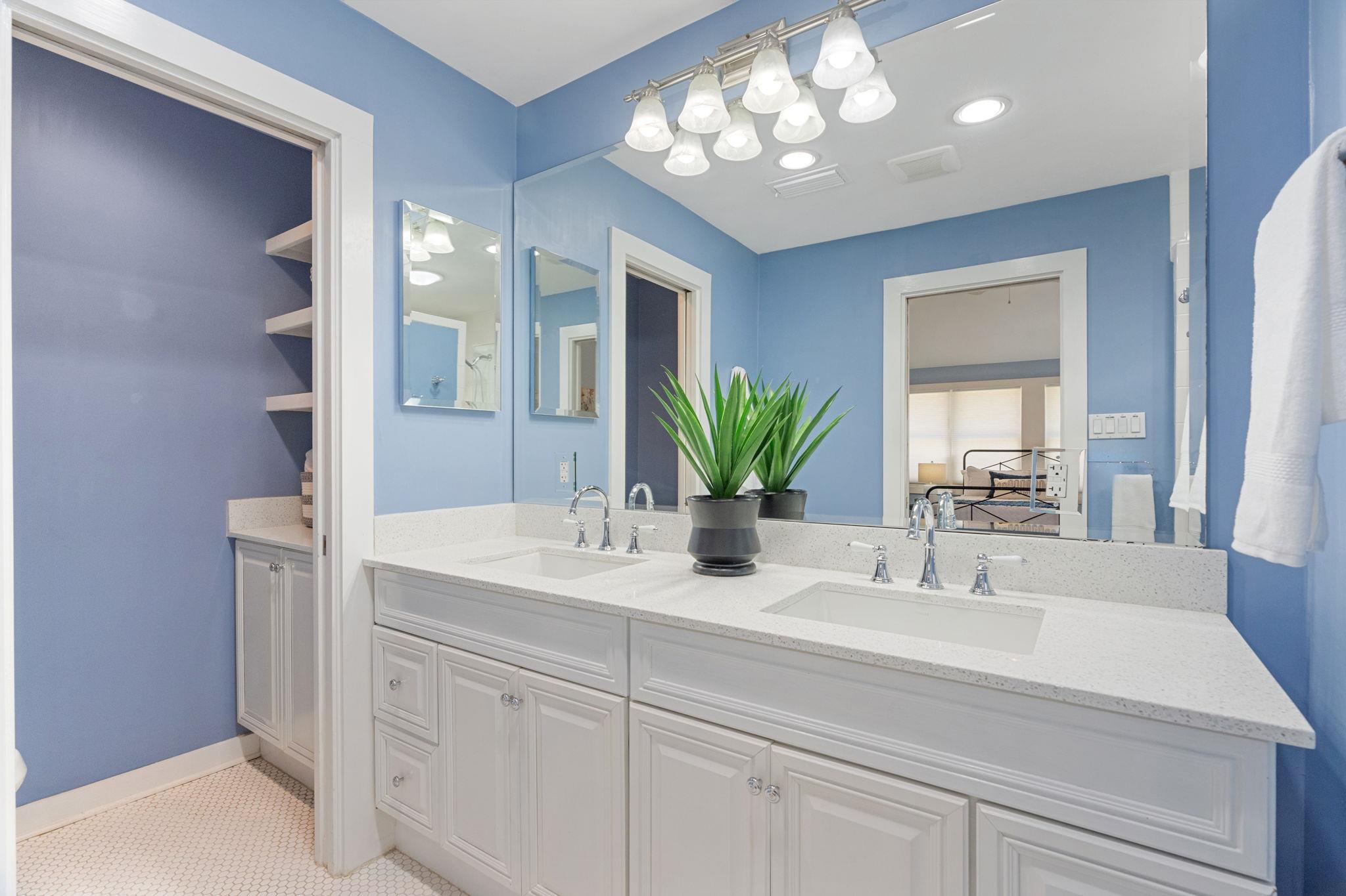 4419 SINCLAIR Ave, Austin, TX 78756