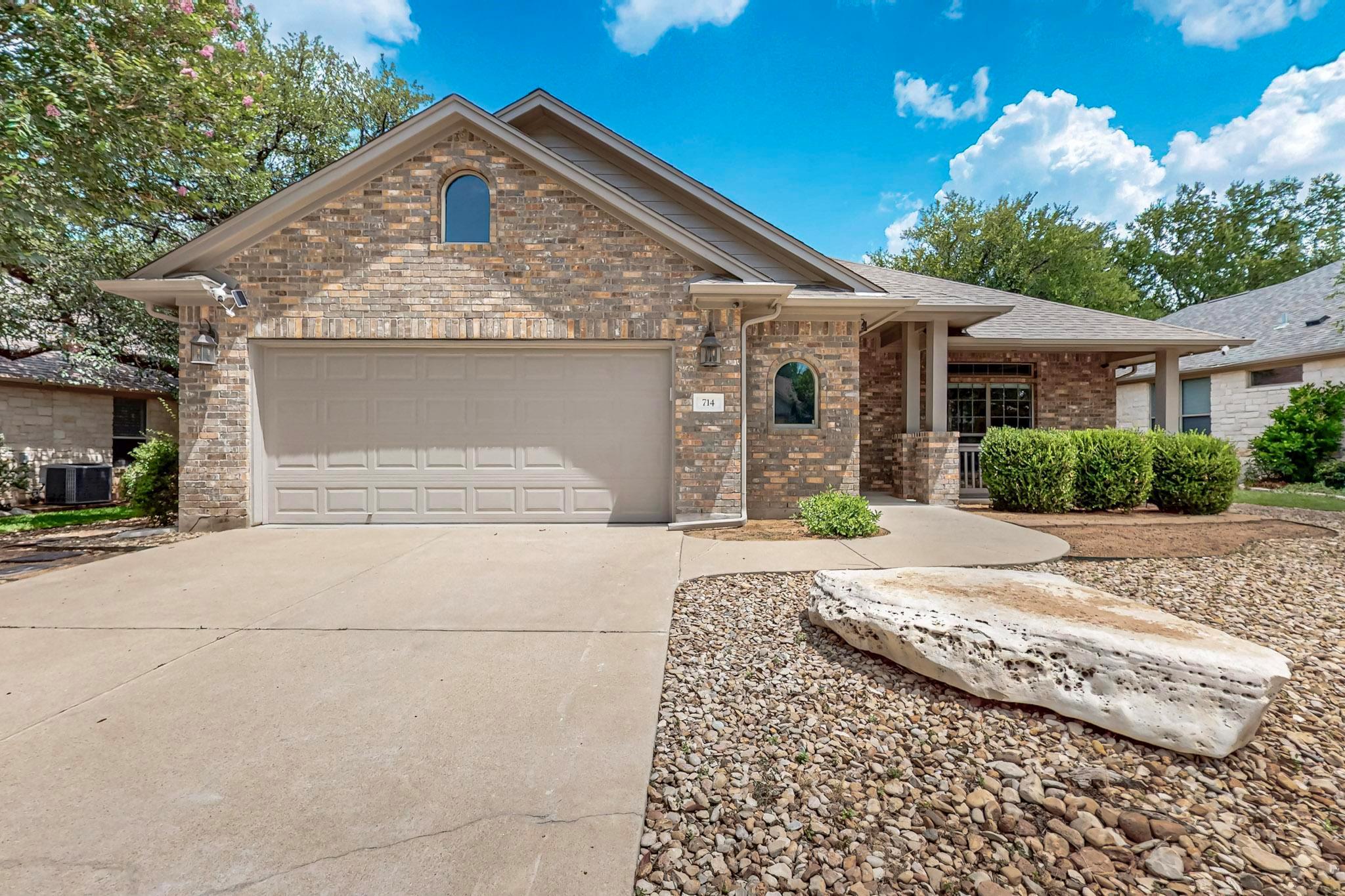 714 Enchanted Rock Trl, Georgetown, TX 78633