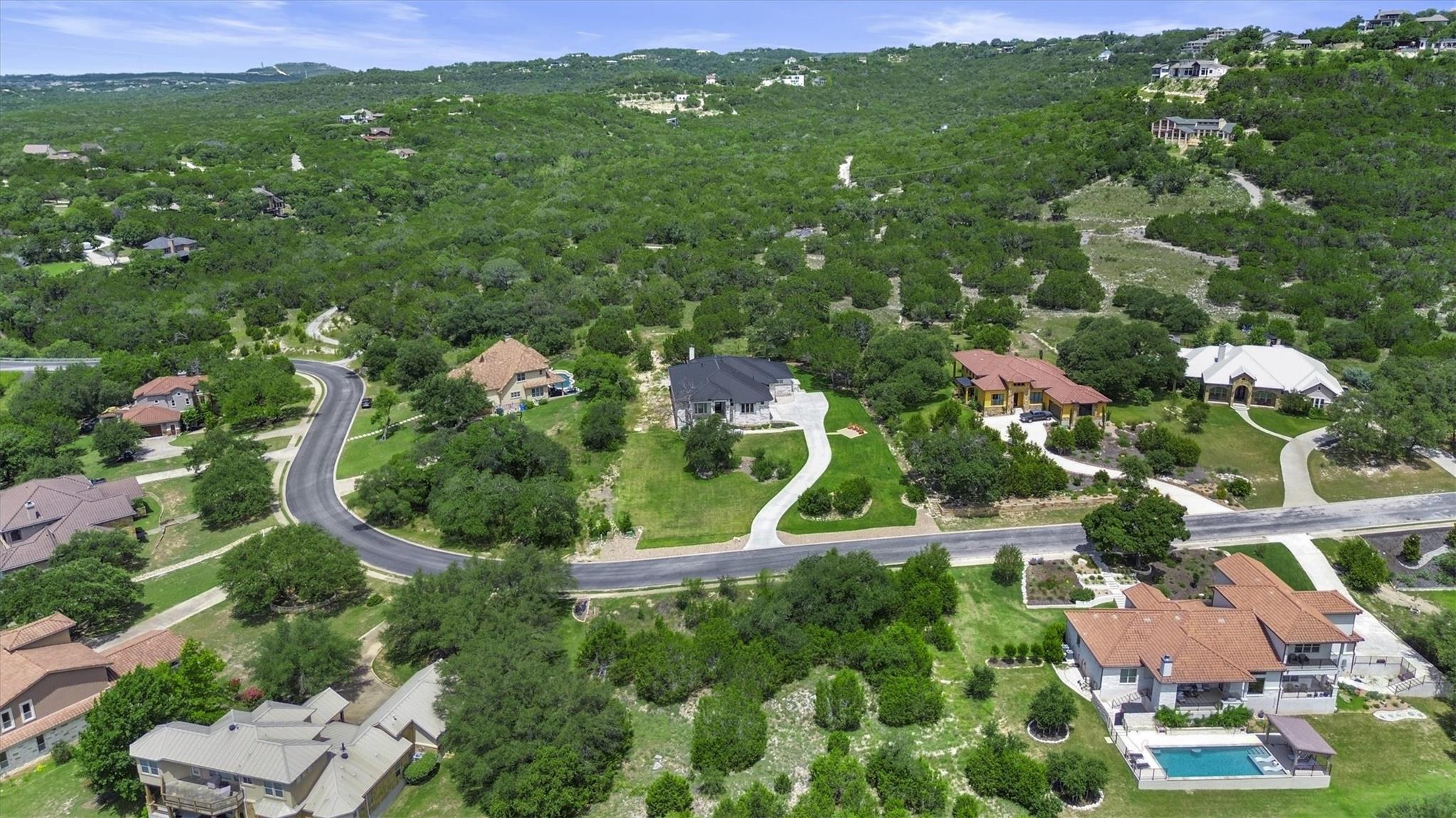 8413 Kelly Cv, Lago Vista, TX 78645