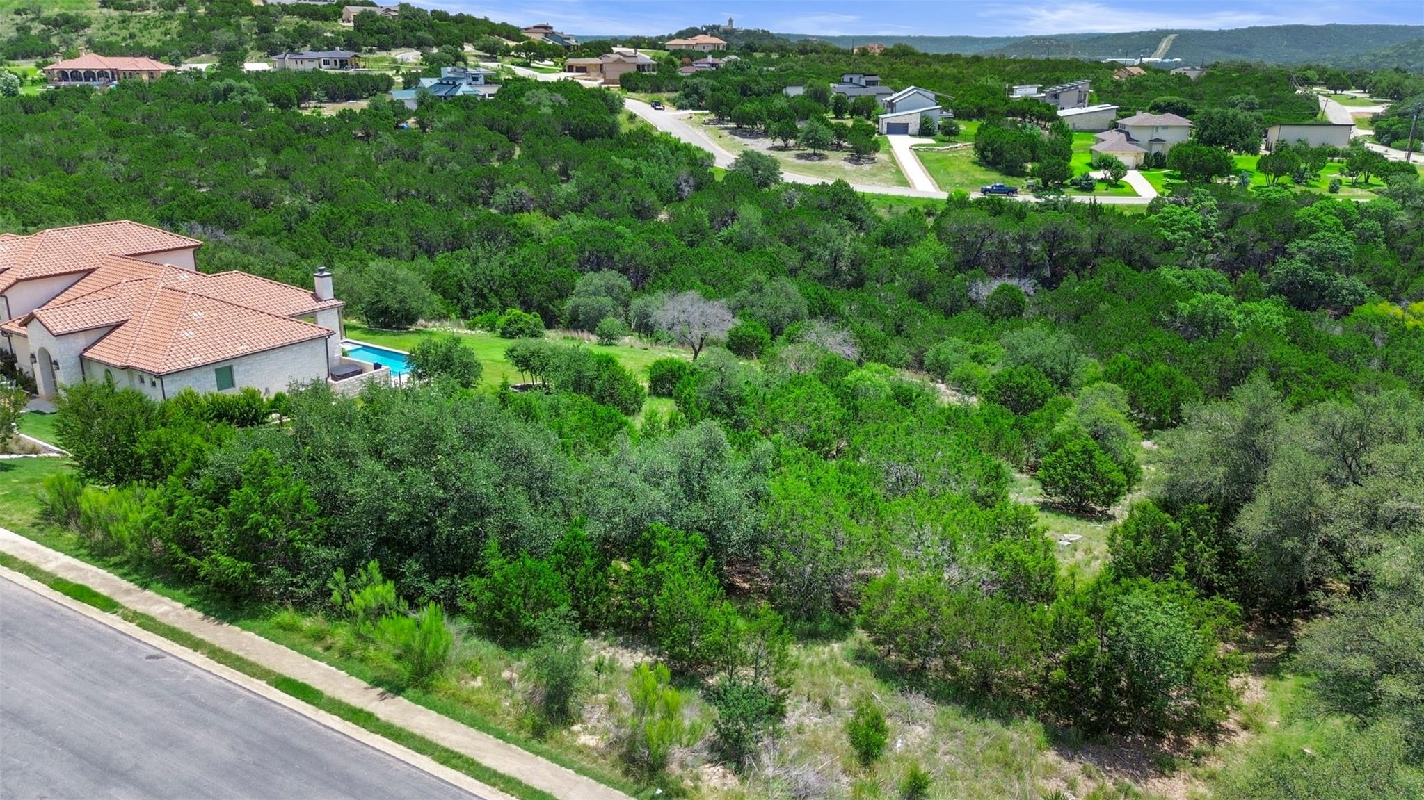 8413 Kelly Cv, Lago Vista, TX 78645