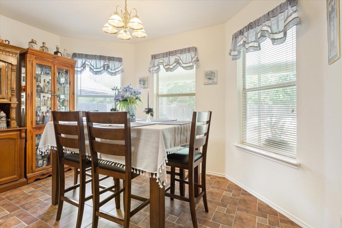 1049 Leeds Castle Walk, Georgetown, TX 78626