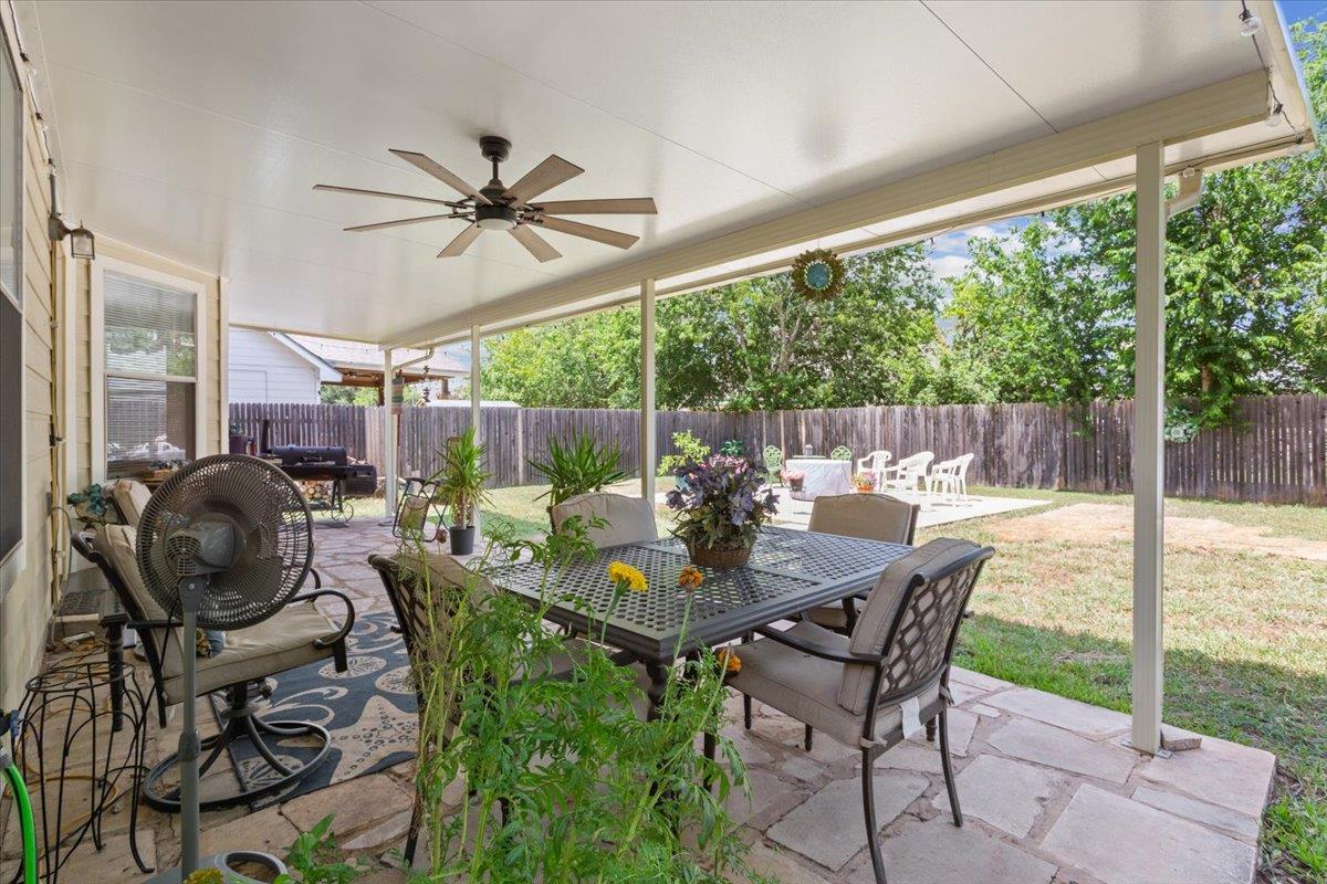 1049 Leeds Castle Walk, Georgetown, TX 78626