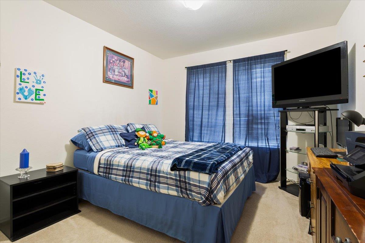 1049 Leeds Castle Walk, Georgetown, TX 78626