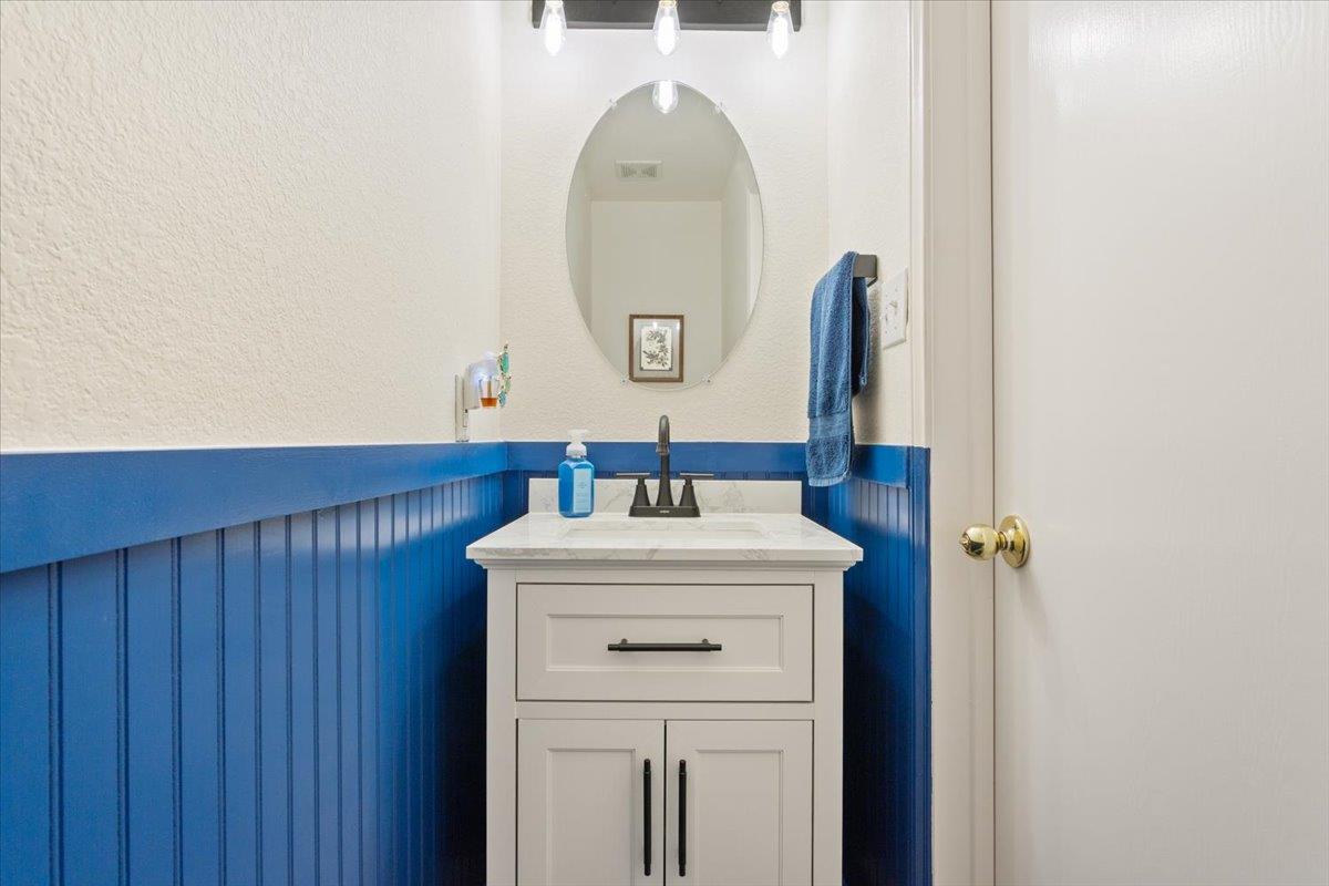 1049 Leeds Castle Walk, Georgetown, TX 78626