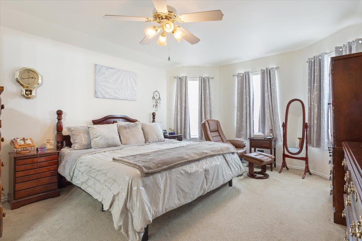 1049 Leeds Castle Walk, Georgetown, TX 78626