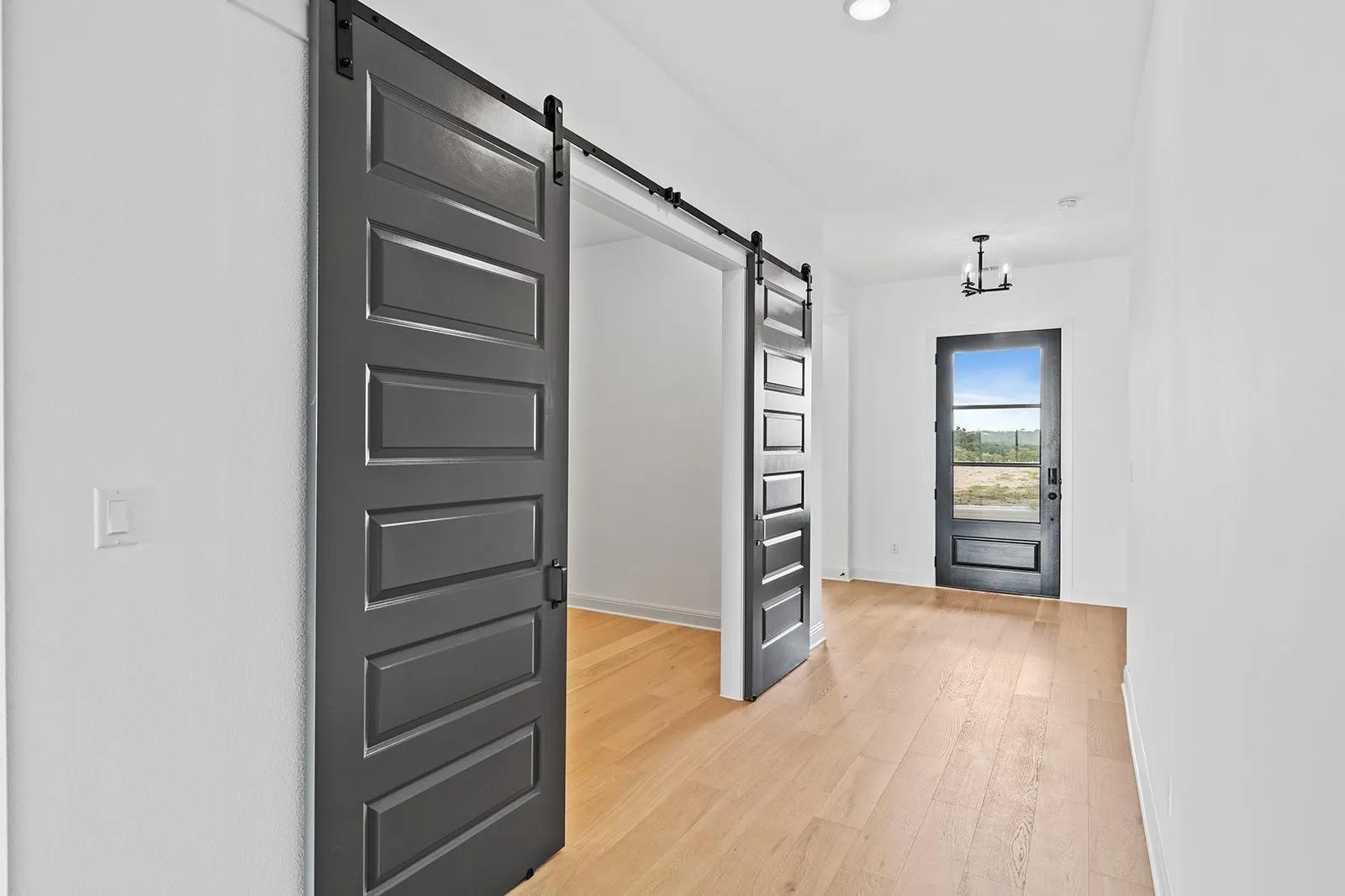 201 Shadow Dr, Liberty Hill, TX 78642