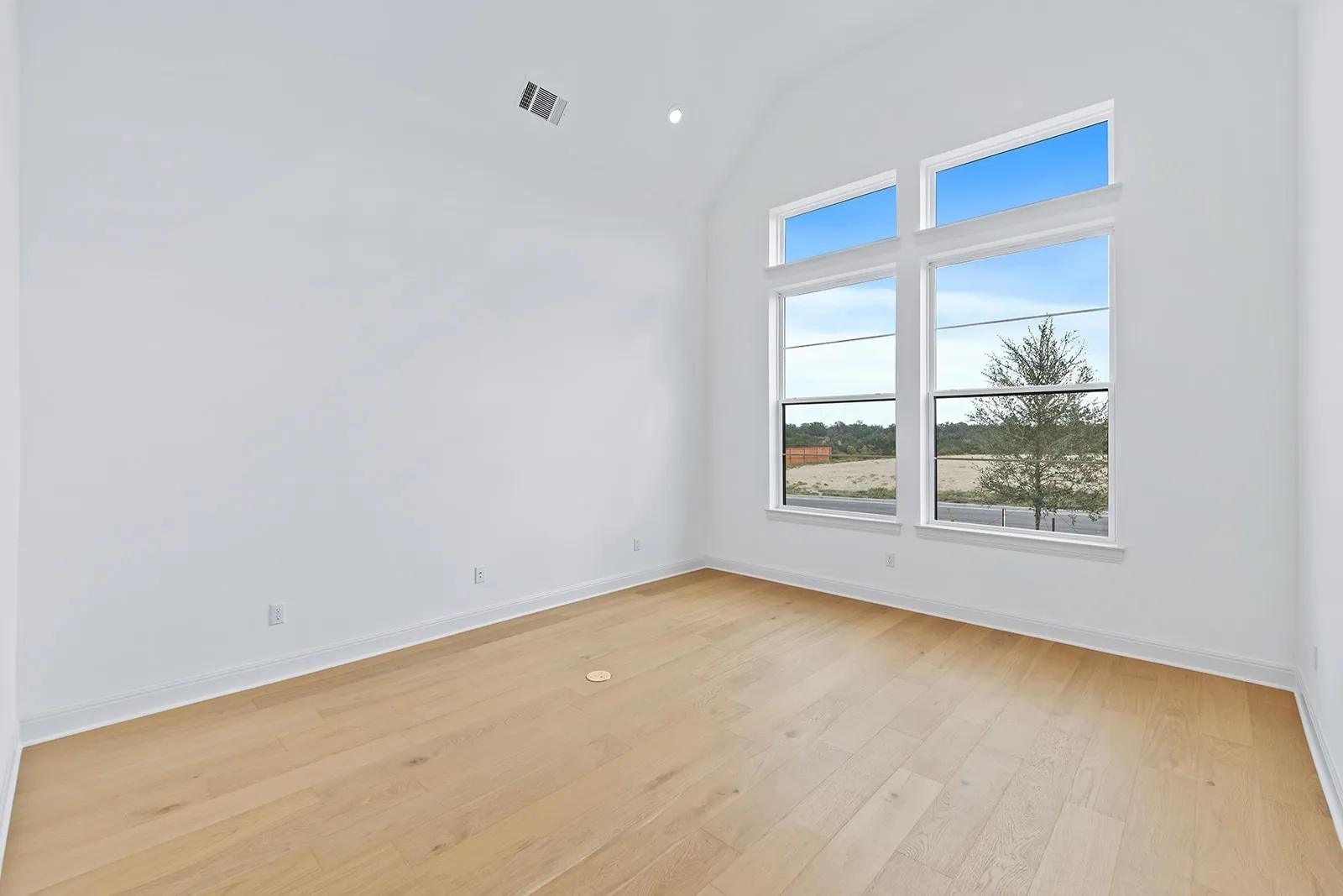 201 Shadow Dr, Liberty Hill, TX 78642