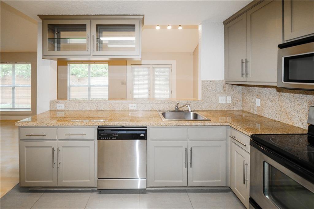 1302 Danbury Sq # A, Austin, TX 78723