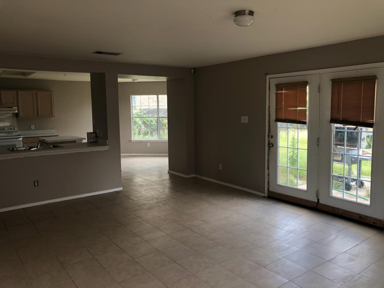 310 CROSSLAND Cv, Leander, TX 78641
