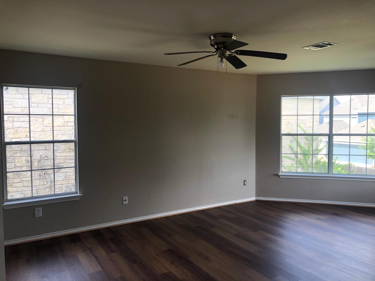 310 CROSSLAND Cv, Leander, TX 78641