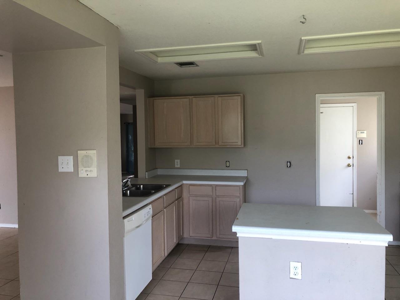 310 CROSSLAND Cv, Leander, TX 78641