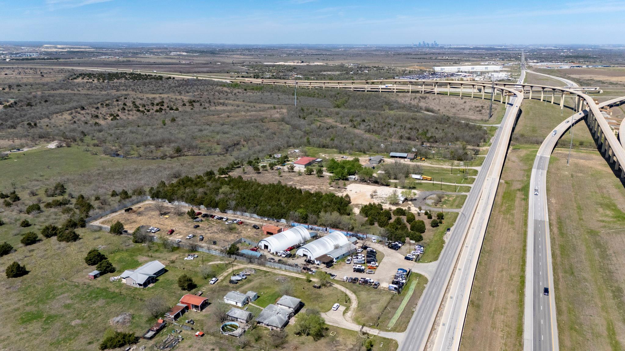 11624 S US HY 183 Highway, Mustang Ridge, TX 78747