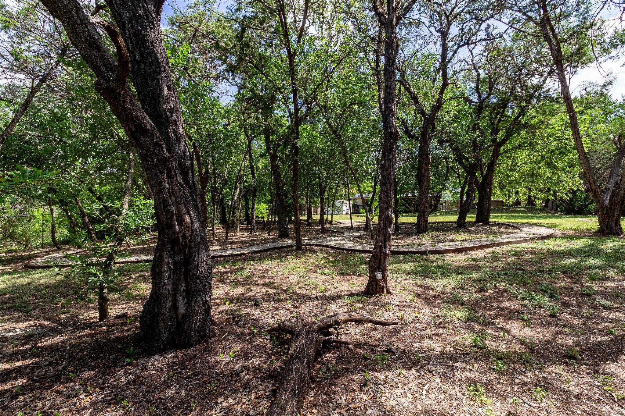 313 Hunter Ridge Rd, San Marcos, TX 78666