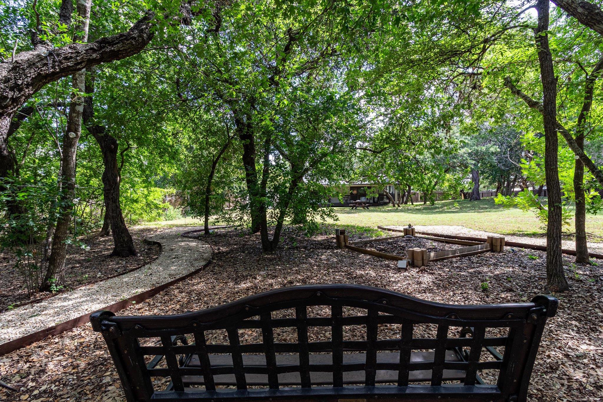 313 Hunter Ridge Rd, San Marcos, TX 78666