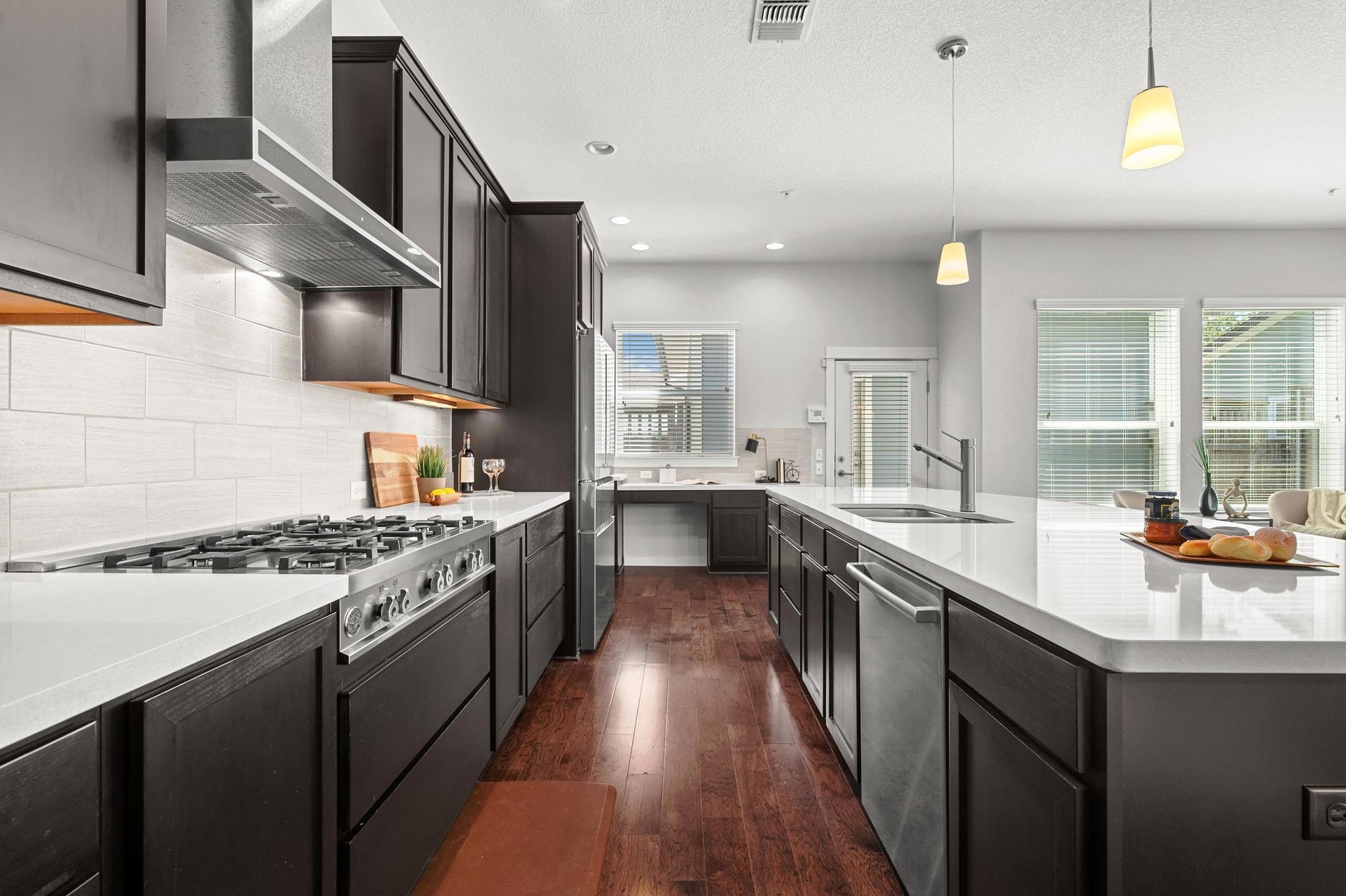 4107 Berkman Dr, Austin, TX 78723