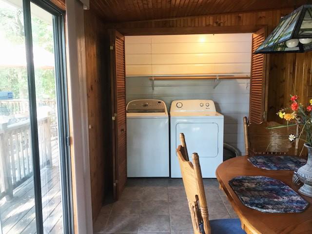 18111 Gregg Bluff Rd, Jonestown, TX 78645
