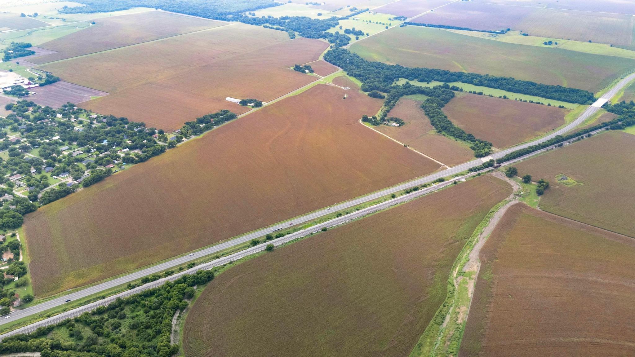 4400-4402 N Highway 95, Granger, TX 76530