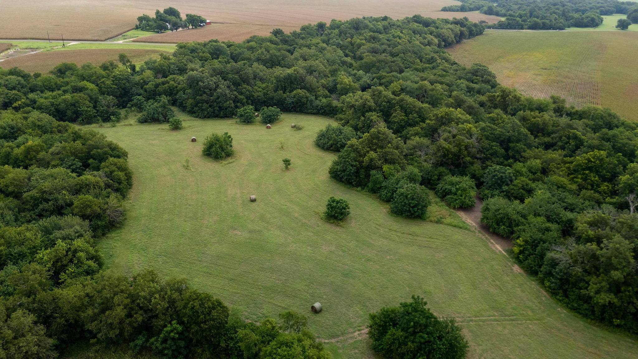 4400-4402 N Highway 95, Granger, TX 76530