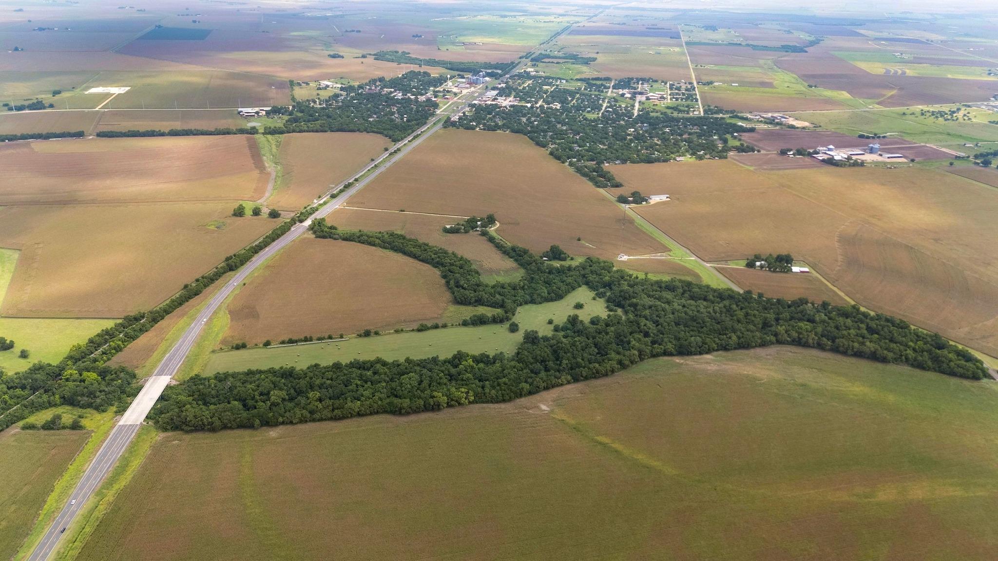 4400-4402 N Highway 95, Granger, TX 76530