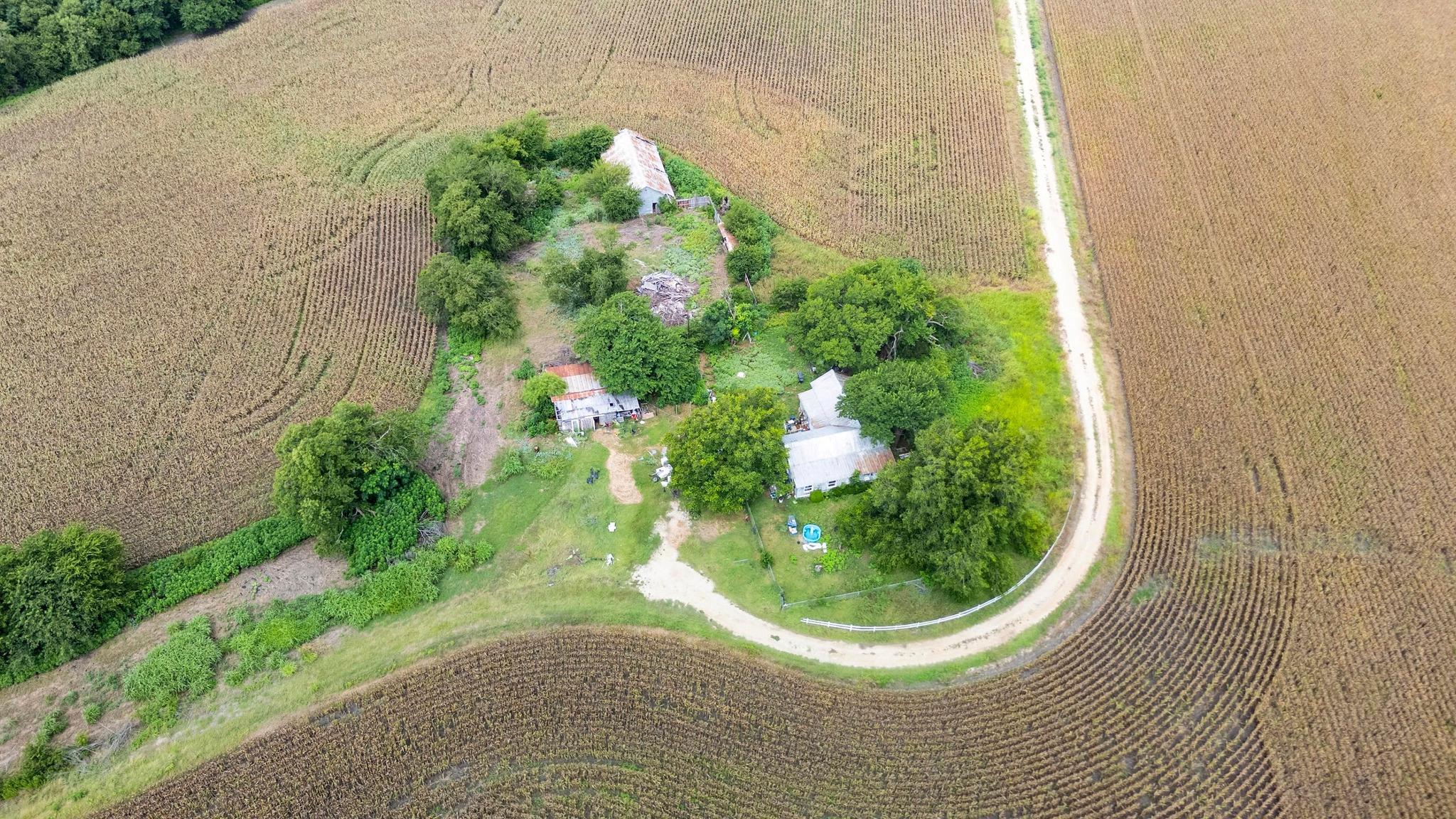 4400-4402 N Highway 95, Granger, TX 76530