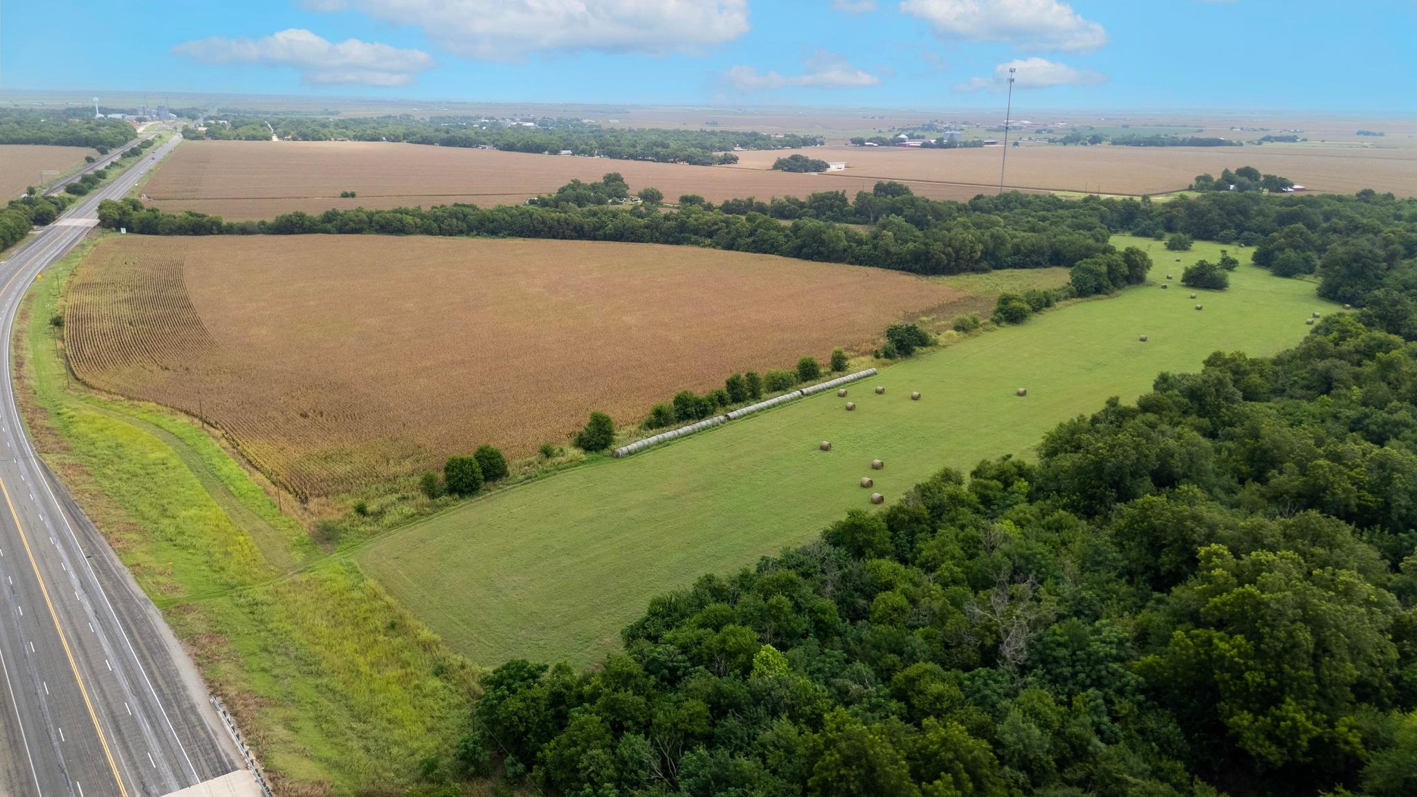 4400-4402 N Highway 95, Granger, TX 76530