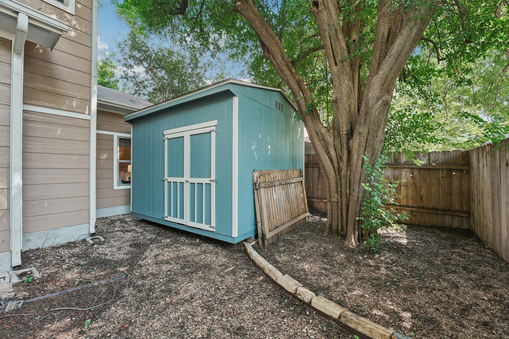 2011 Haskell St # A, Austin, TX 78702