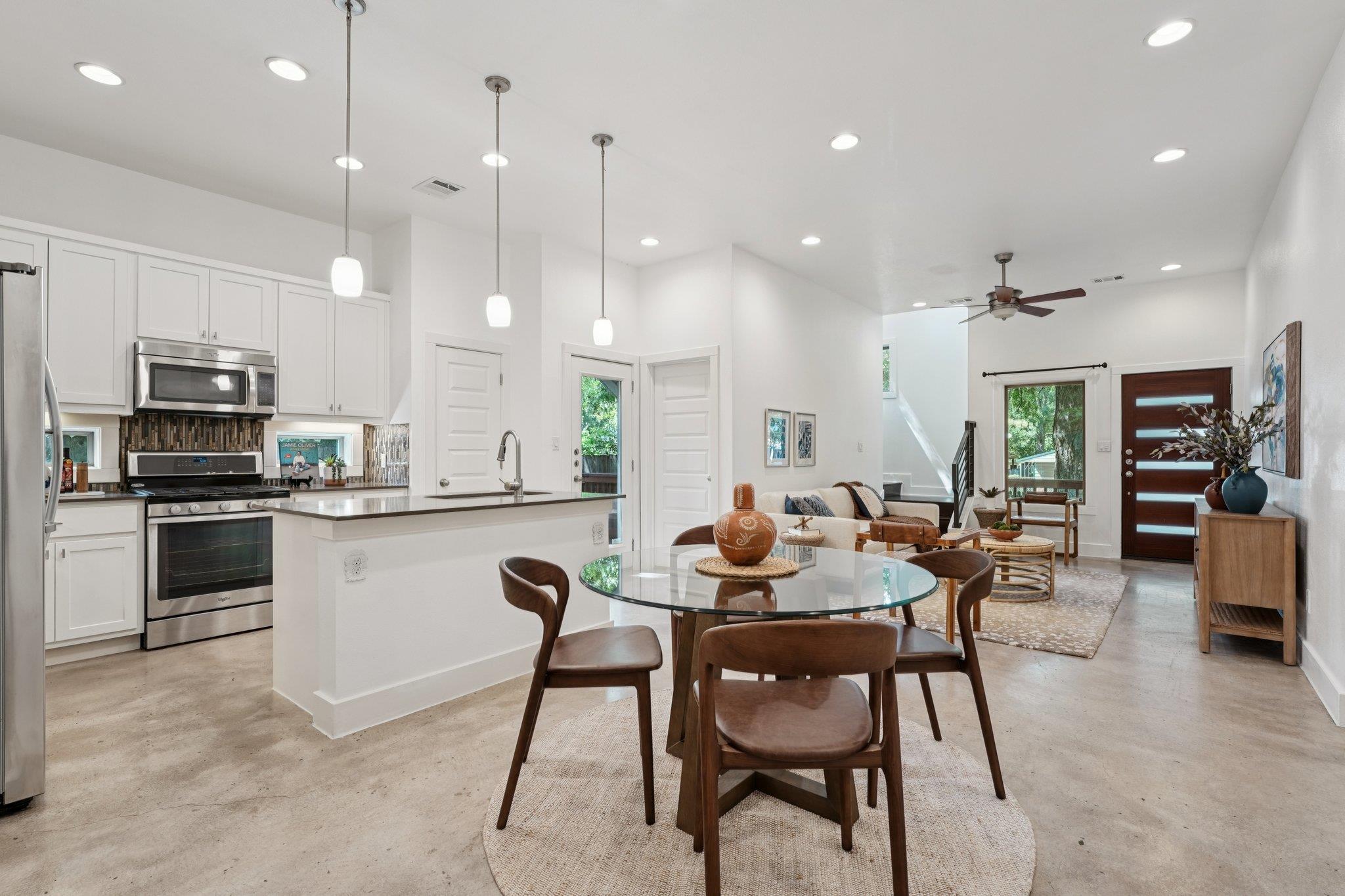 2011 Haskell St # A, Austin, TX 78702