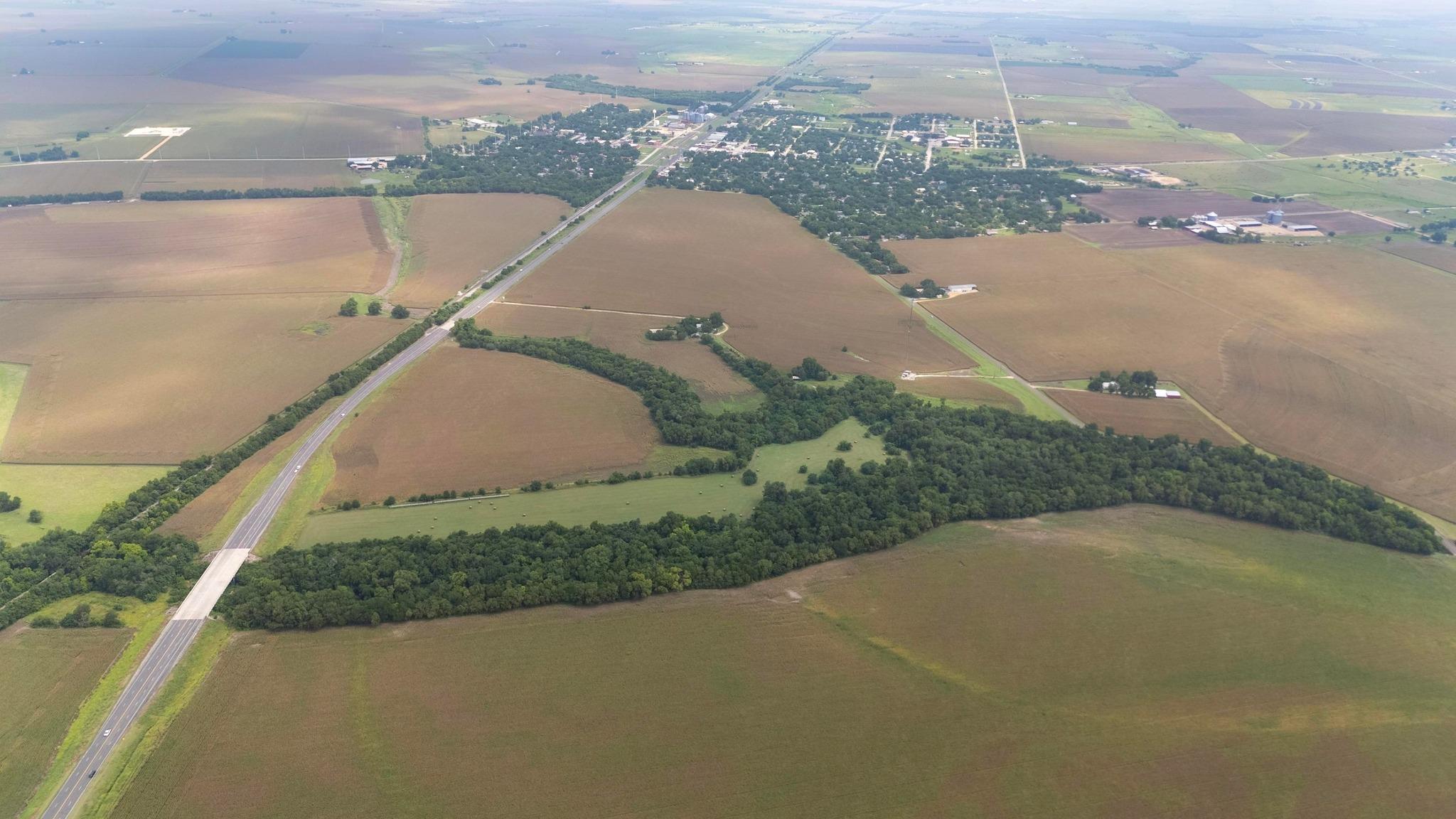 4400-4402 N Highway 95, Granger, TX 76530