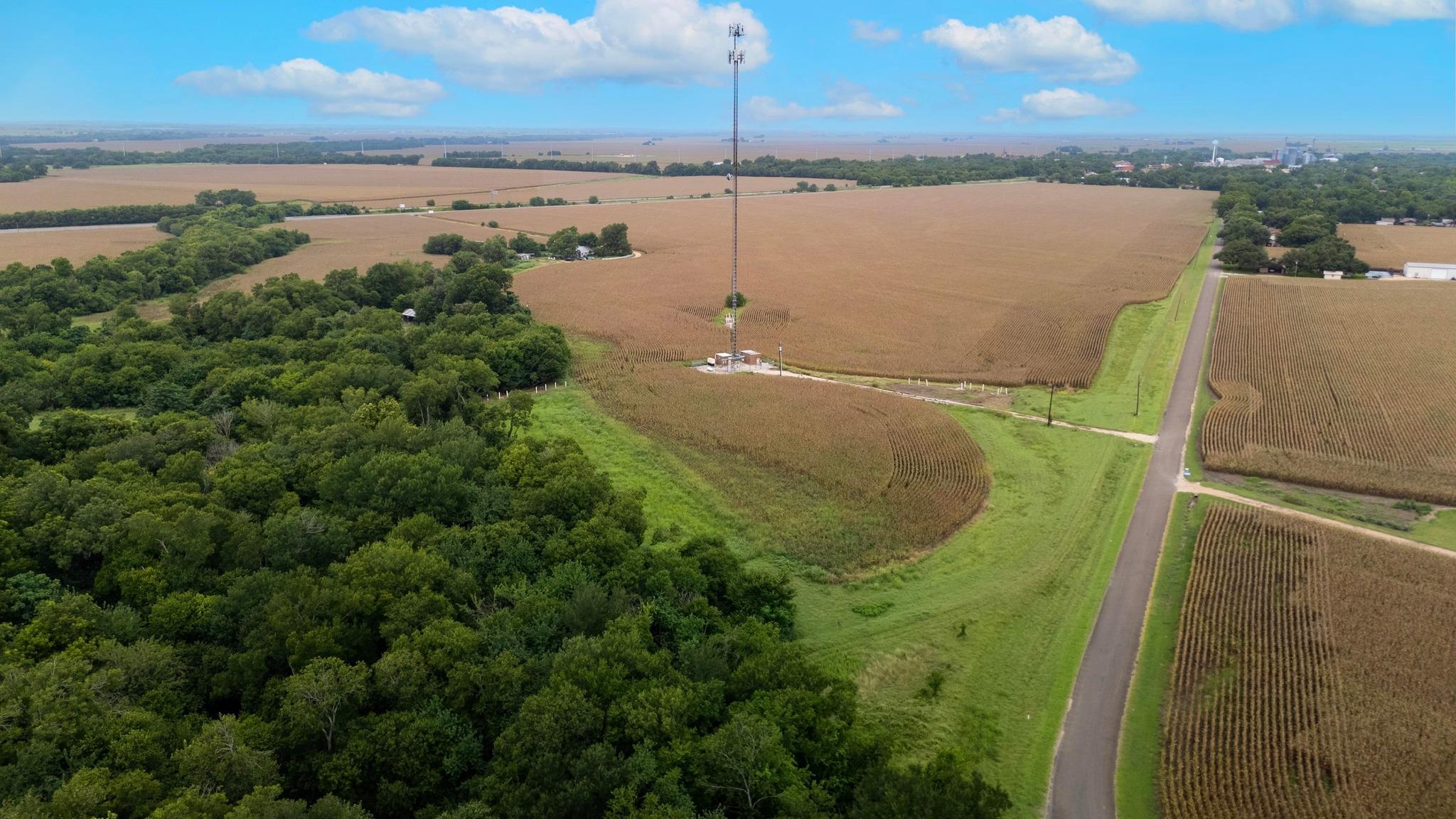 4400-4402 N Highway 95, Granger, TX 76530