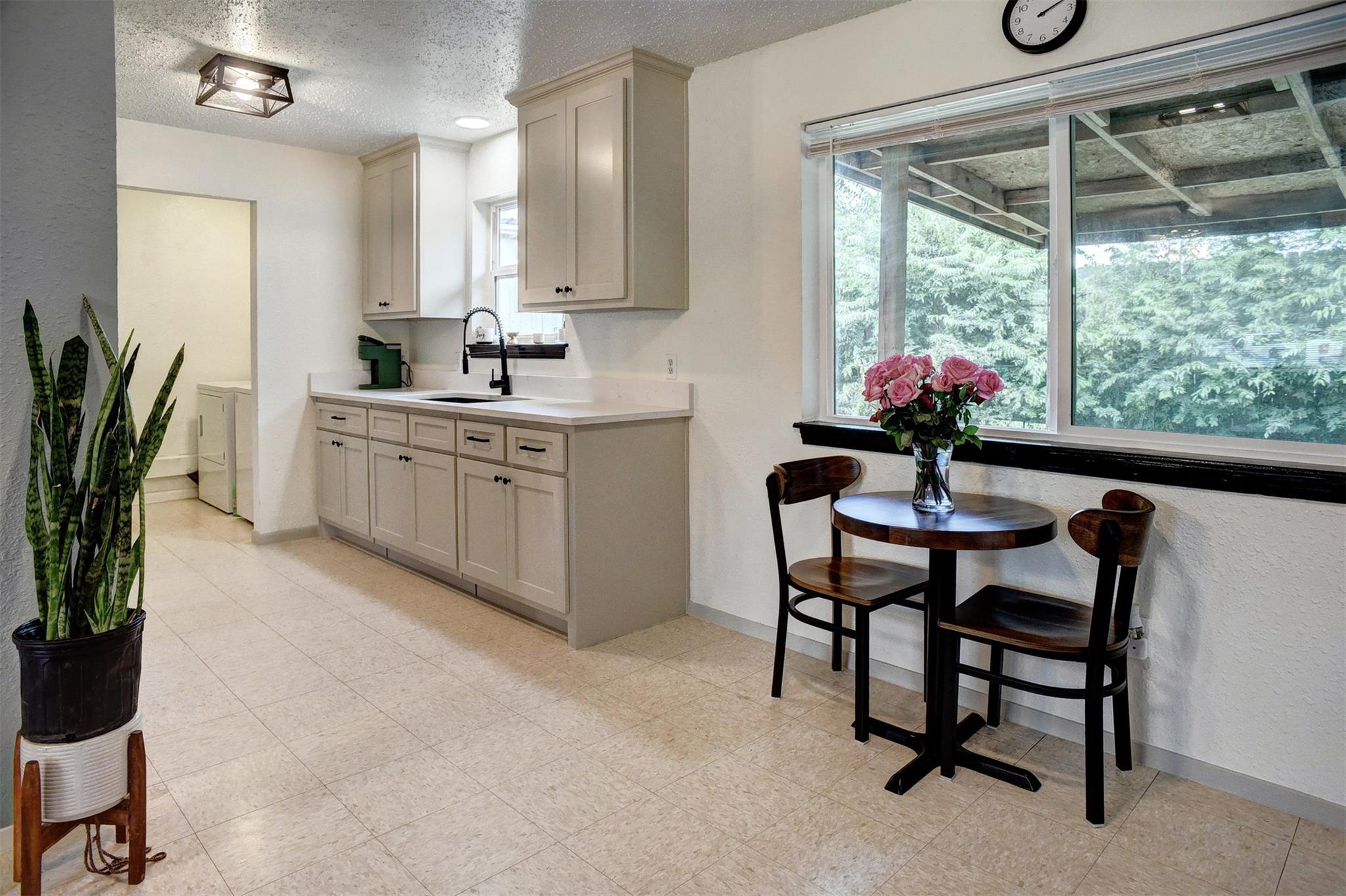 507 Pea Jay Cv, Bastrop, TX 78602