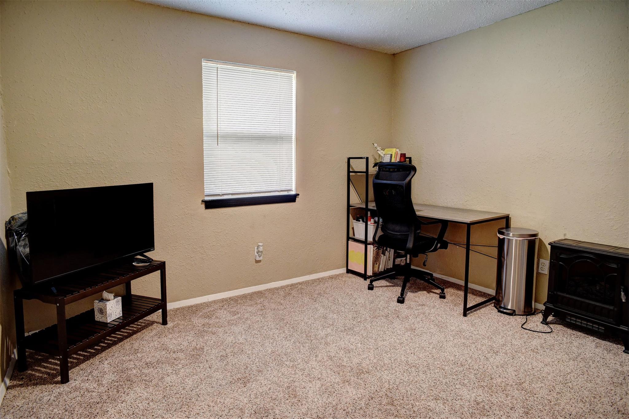 507 Pea Jay Cv, Bastrop, TX 78602