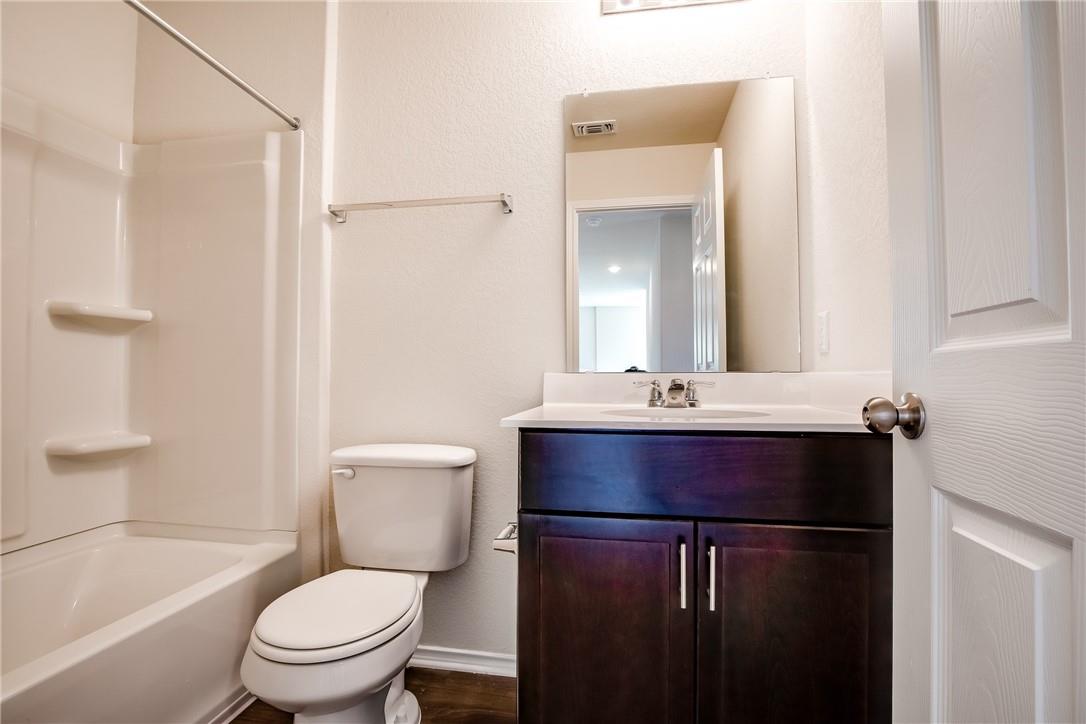 172 Purple Sandpiper Ln, Leander, TX 78642
