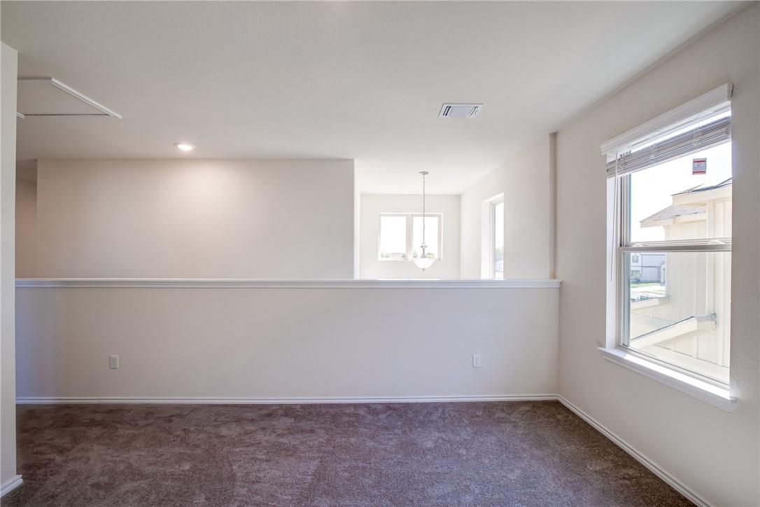 172 Purple Sandpiper Ln, Leander, TX 78642