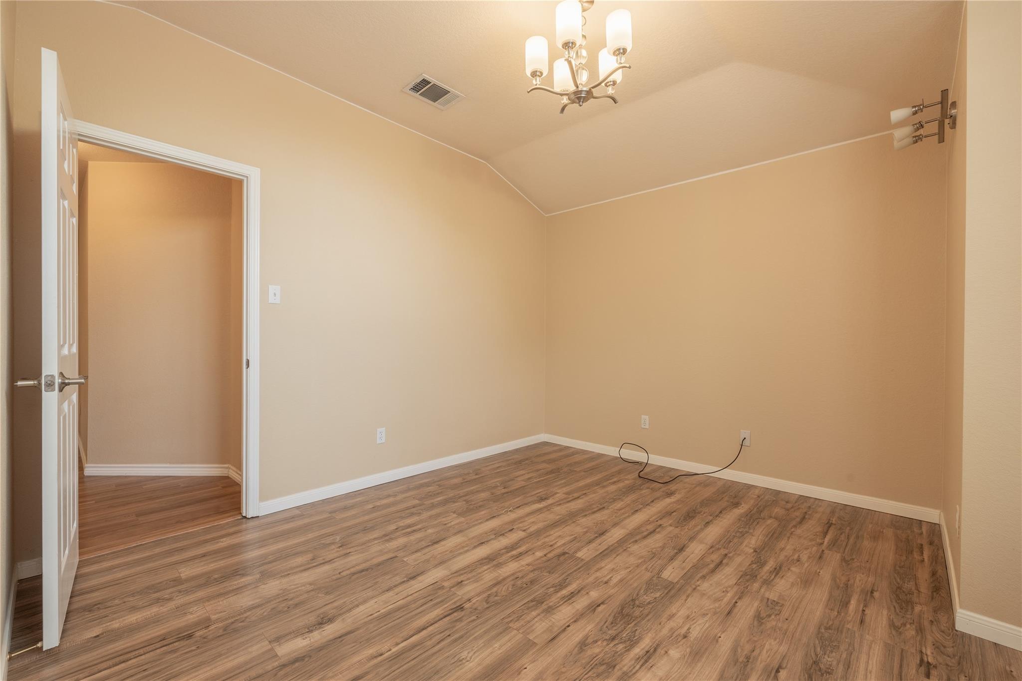 1518 Sundance Dr, Round Rock, TX 78665