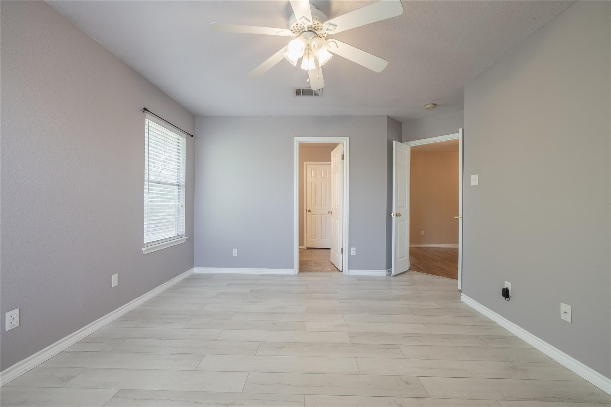 1518 Sundance Dr, Round Rock, TX 78665
