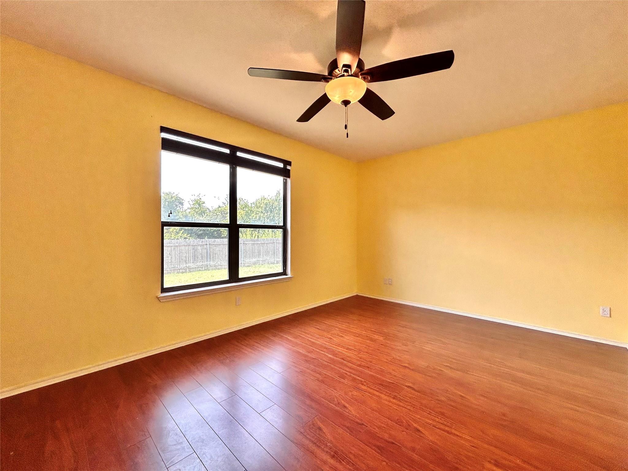 505 Willow Walk Dr, Pflugerville, TX 78660