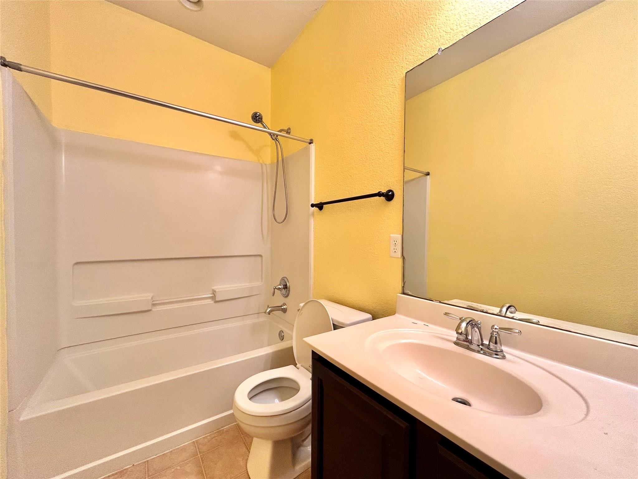 505 Willow Walk Dr, Pflugerville, TX 78660