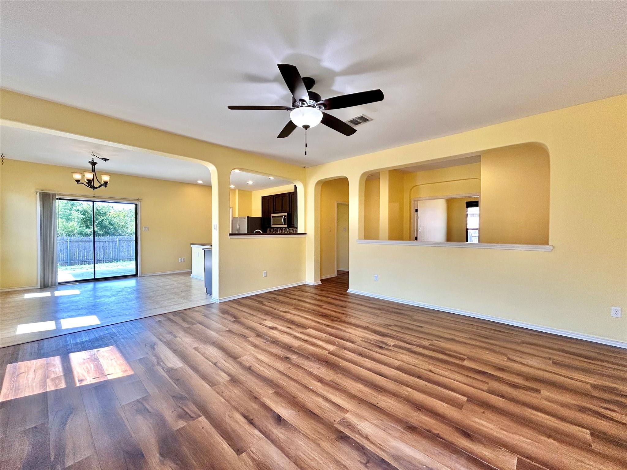 505 Willow Walk Dr, Pflugerville, TX 78660