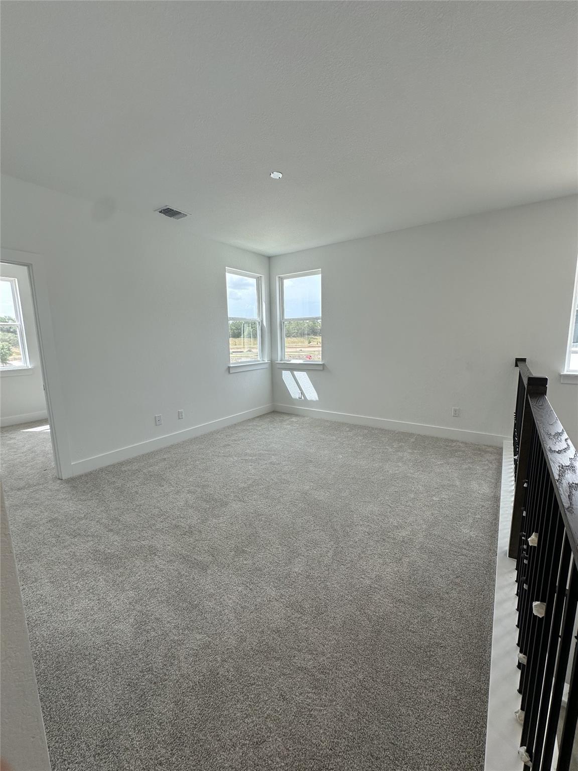 154 Kislingbury Ln, Kyle, TX 78640