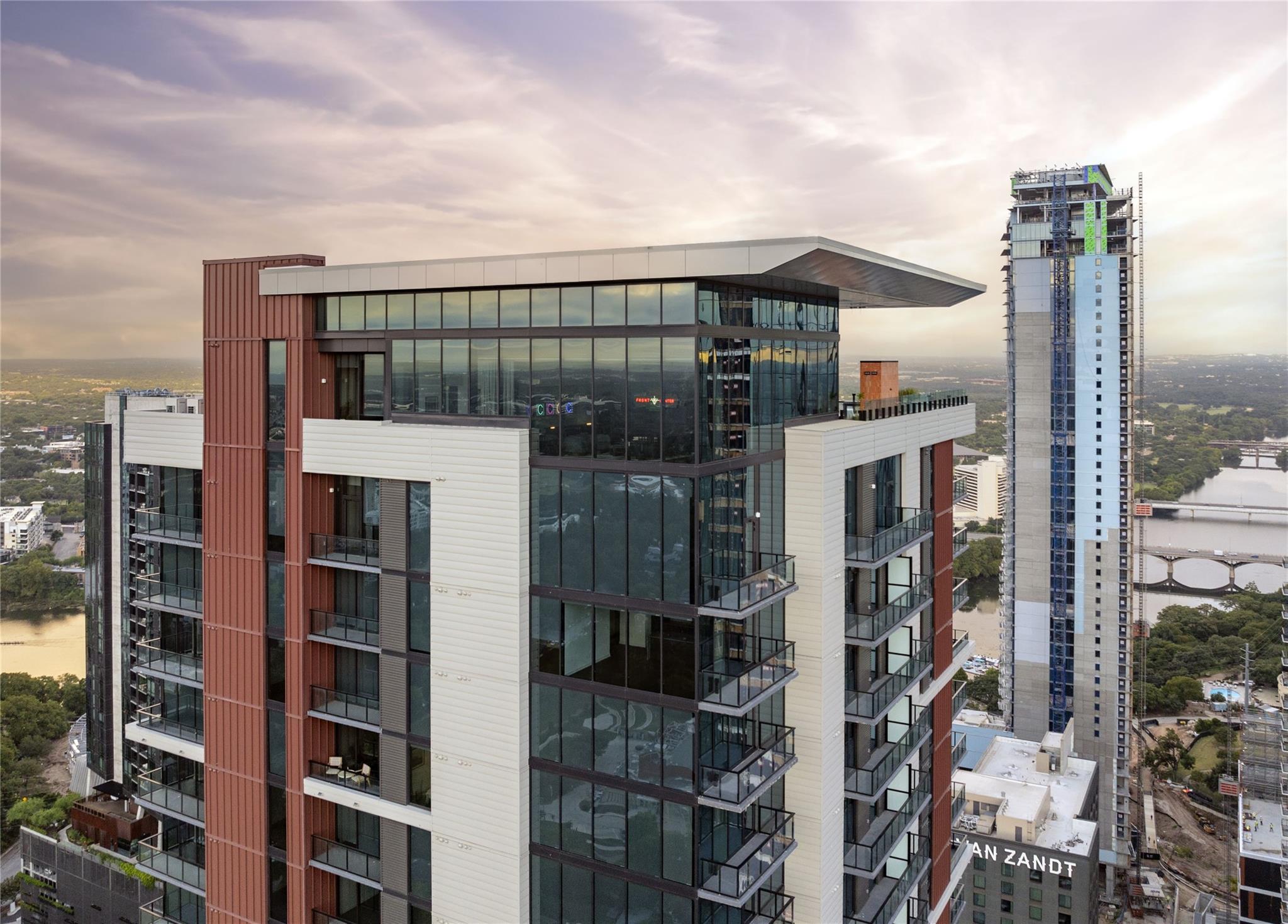 84 E East Ave # 2010, Austin, TX 78701