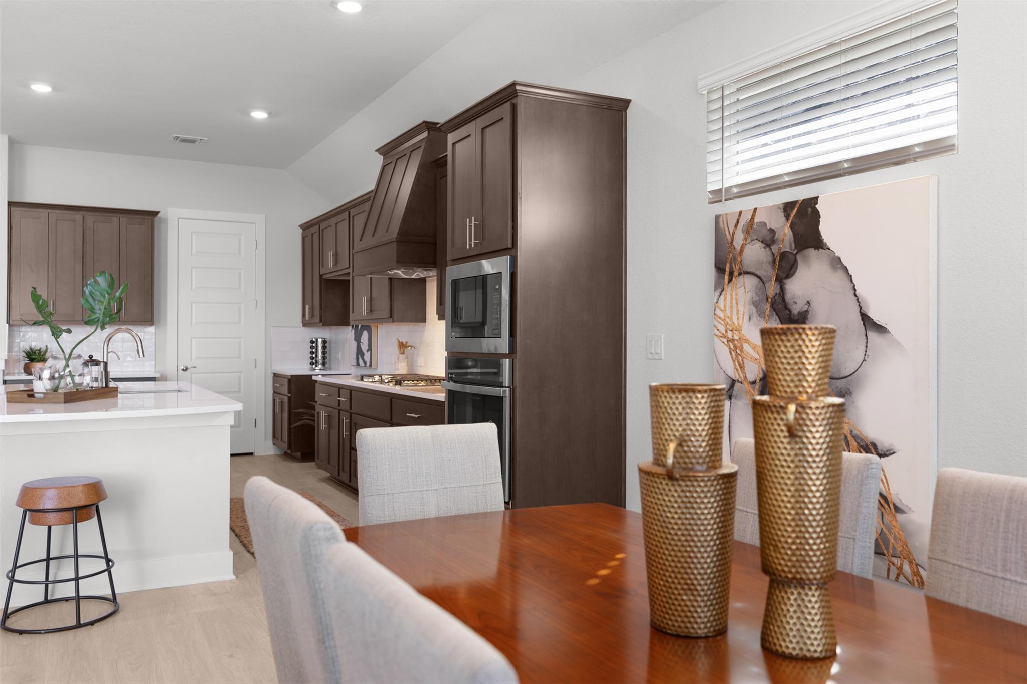 2004 Tobiano Trce, Georgetown, TX 78633